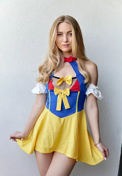 Enjoying every moment by charlotteslim