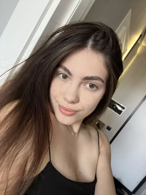 flirtatious smile, maybe flirting with you by angelbbixo