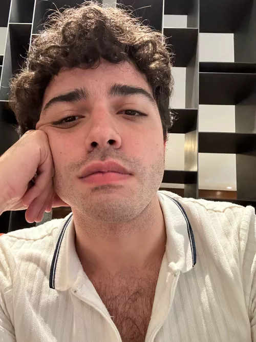 Happy Friday everyone ❤️ by tastyhummuss