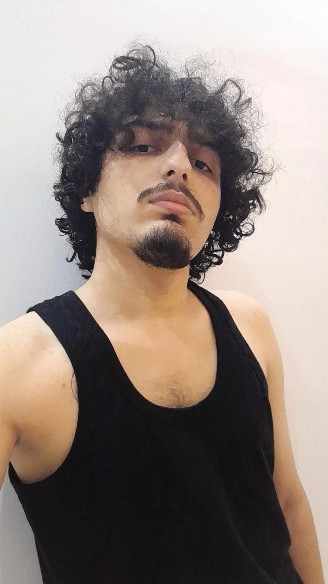 Hi from Caucasia posted by Leamsezadah