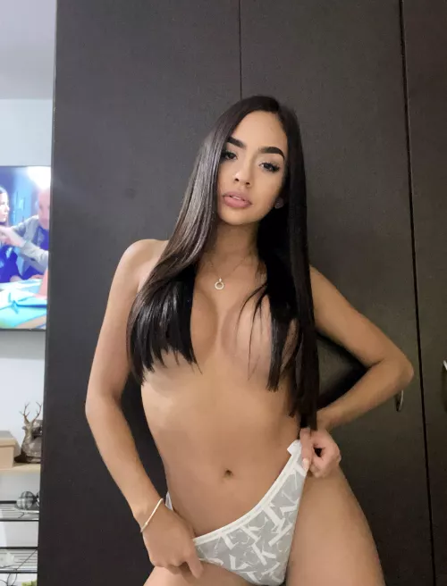 lets explore my body together by emilylopez7_