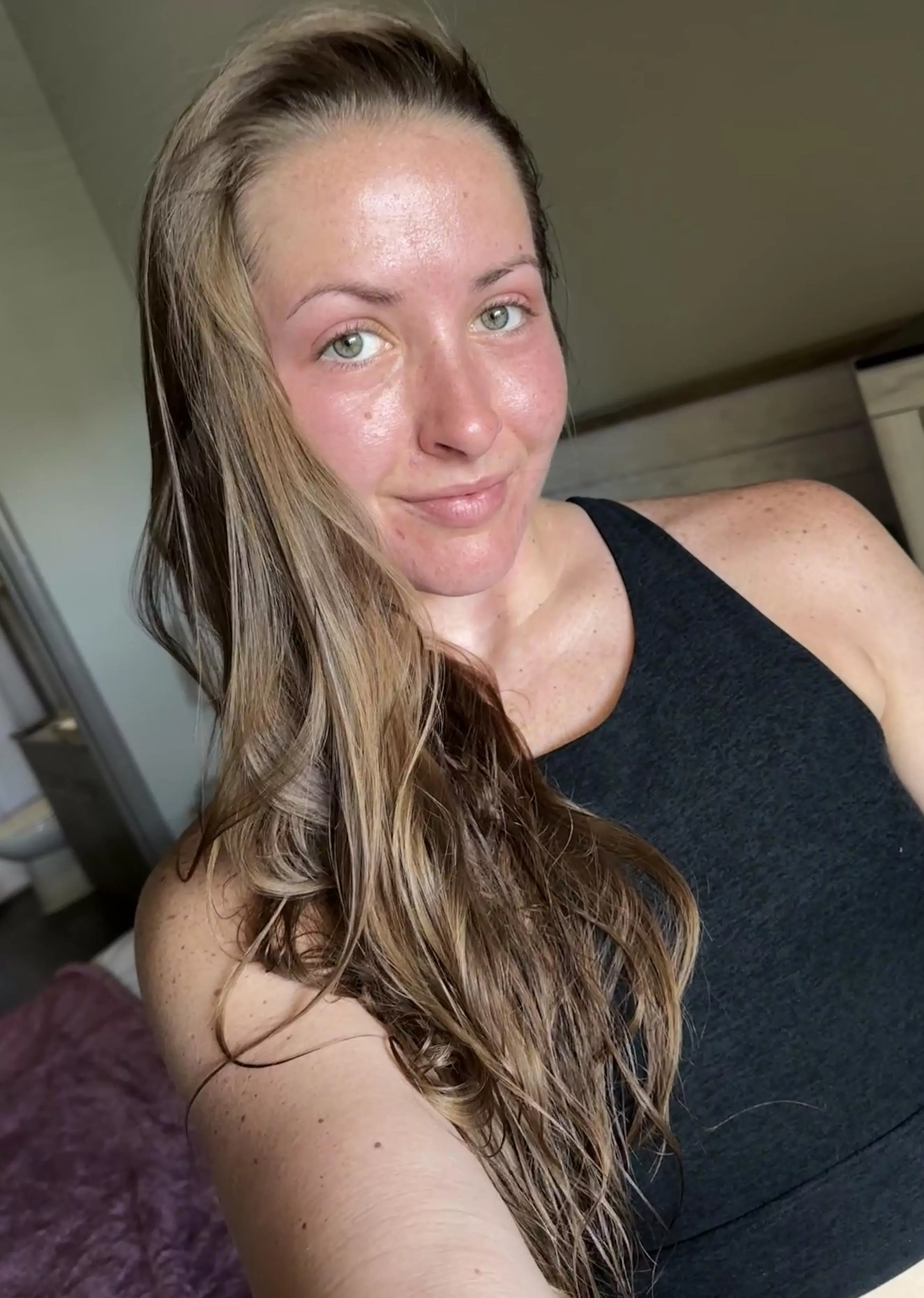 post run selfie 🫶🏻 posted by cumwcourt