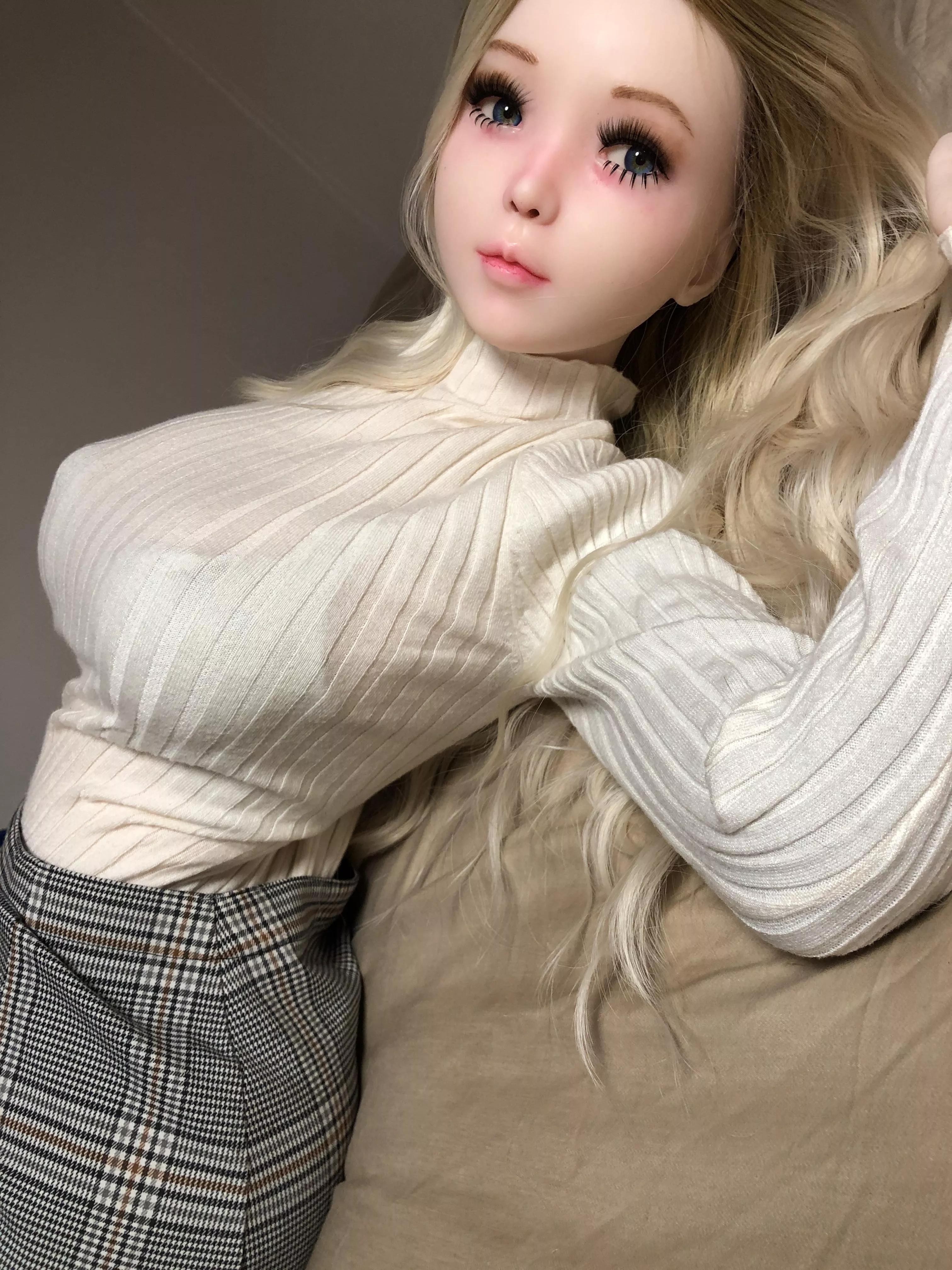 Simply beautiful  posted by Kichan25