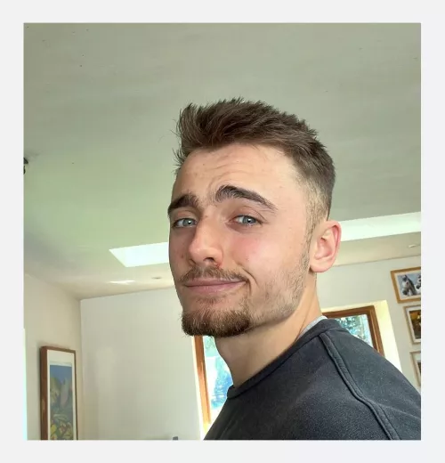 Simply dropping by to say hello! 👋 by Western_Jellyfish448