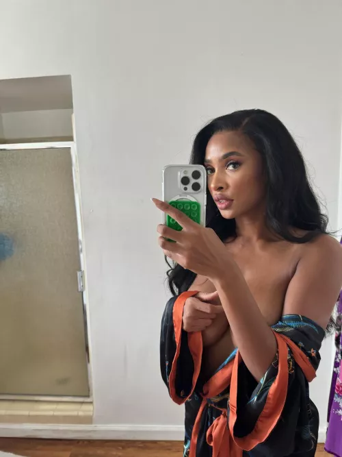 Soft and silkyyy by Im-DarkPhoenix