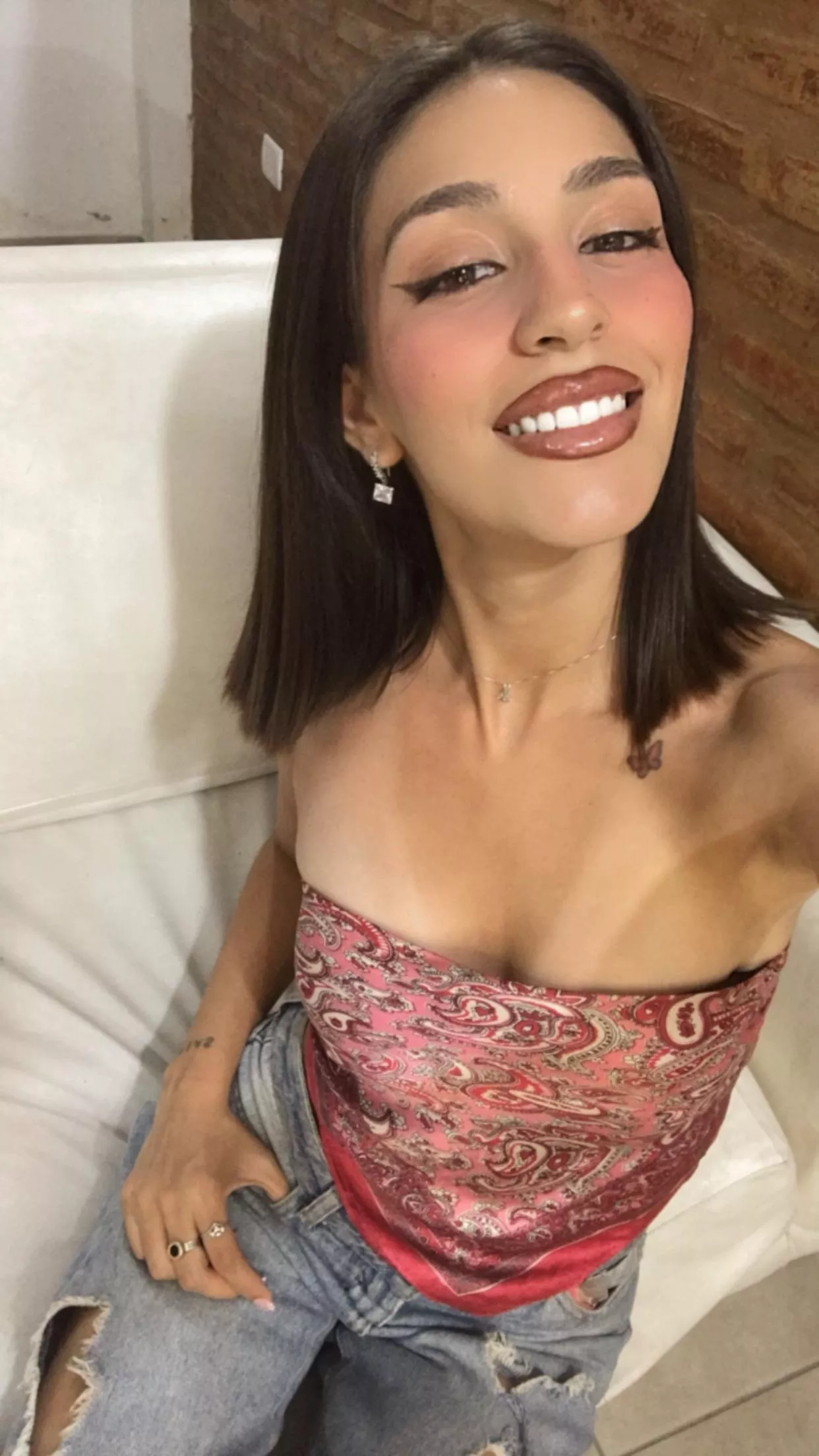 Who else loves armpits? posted by Kin_emy12