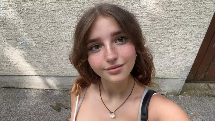 why is it so hard to feel classy?
 by EnchantingBreezex