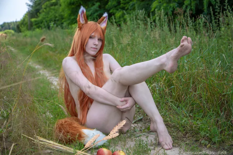Holo (KindnessKindi) [Spice and Wolf] by kindnesskindi