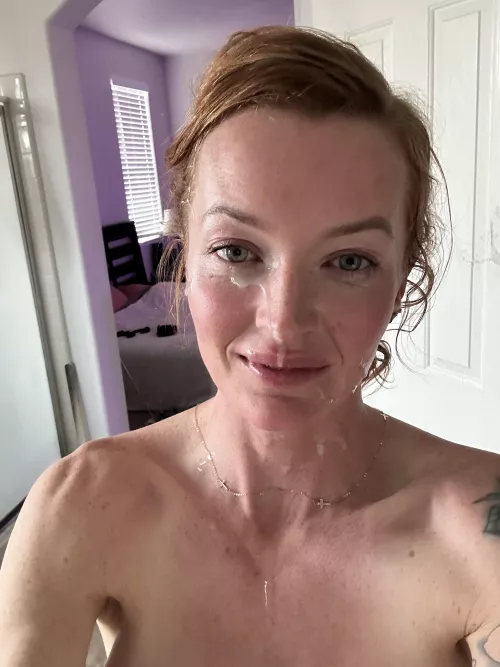 I hope your girl takes cum selfies as well by fitredd