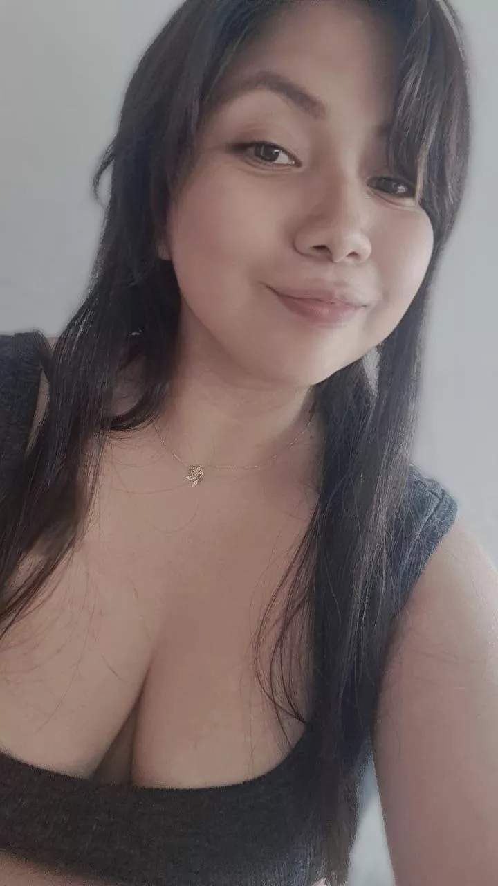 I love showing a little bit at work posted by SexyAzucena