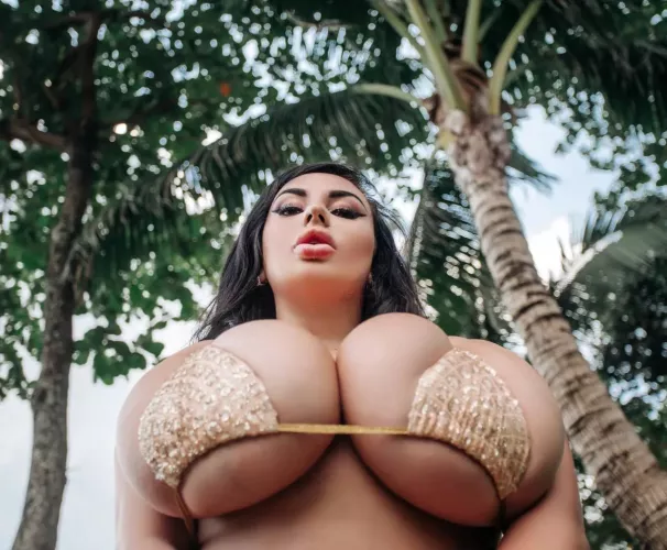 If your inbox is open to nude photos, say Y by Prize-Blood-3054