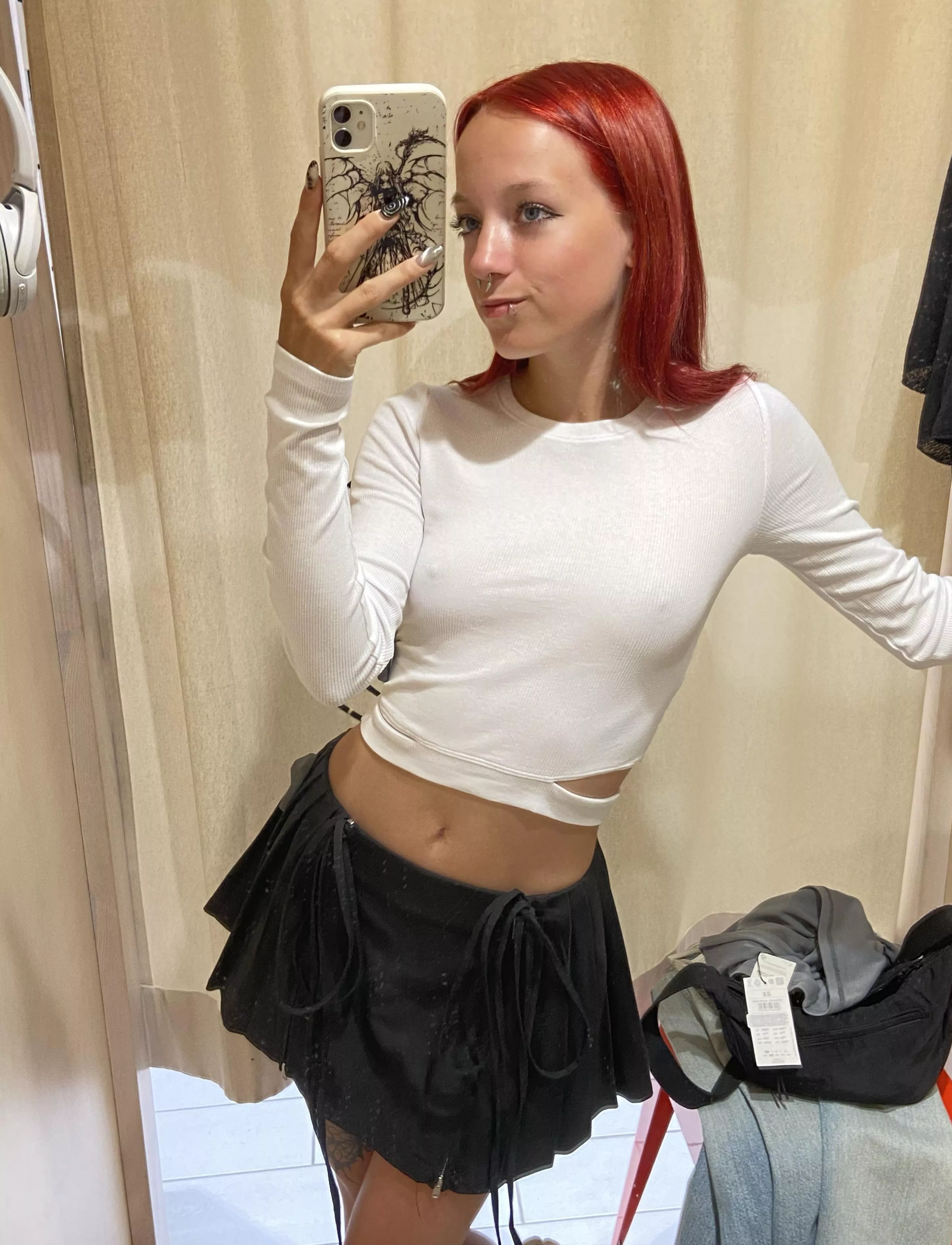 im a classy girl in public but a slut behind closed doors posted by GlowingSoull