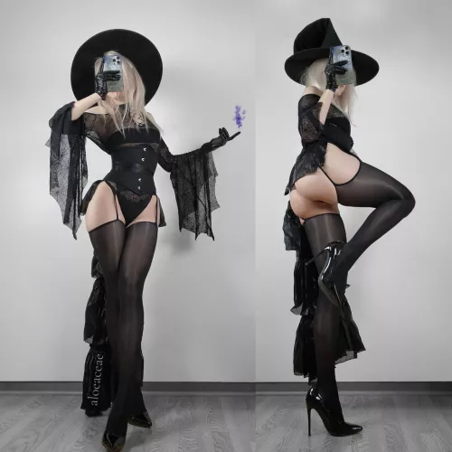 Now accepting potion requests by Aloeaceae