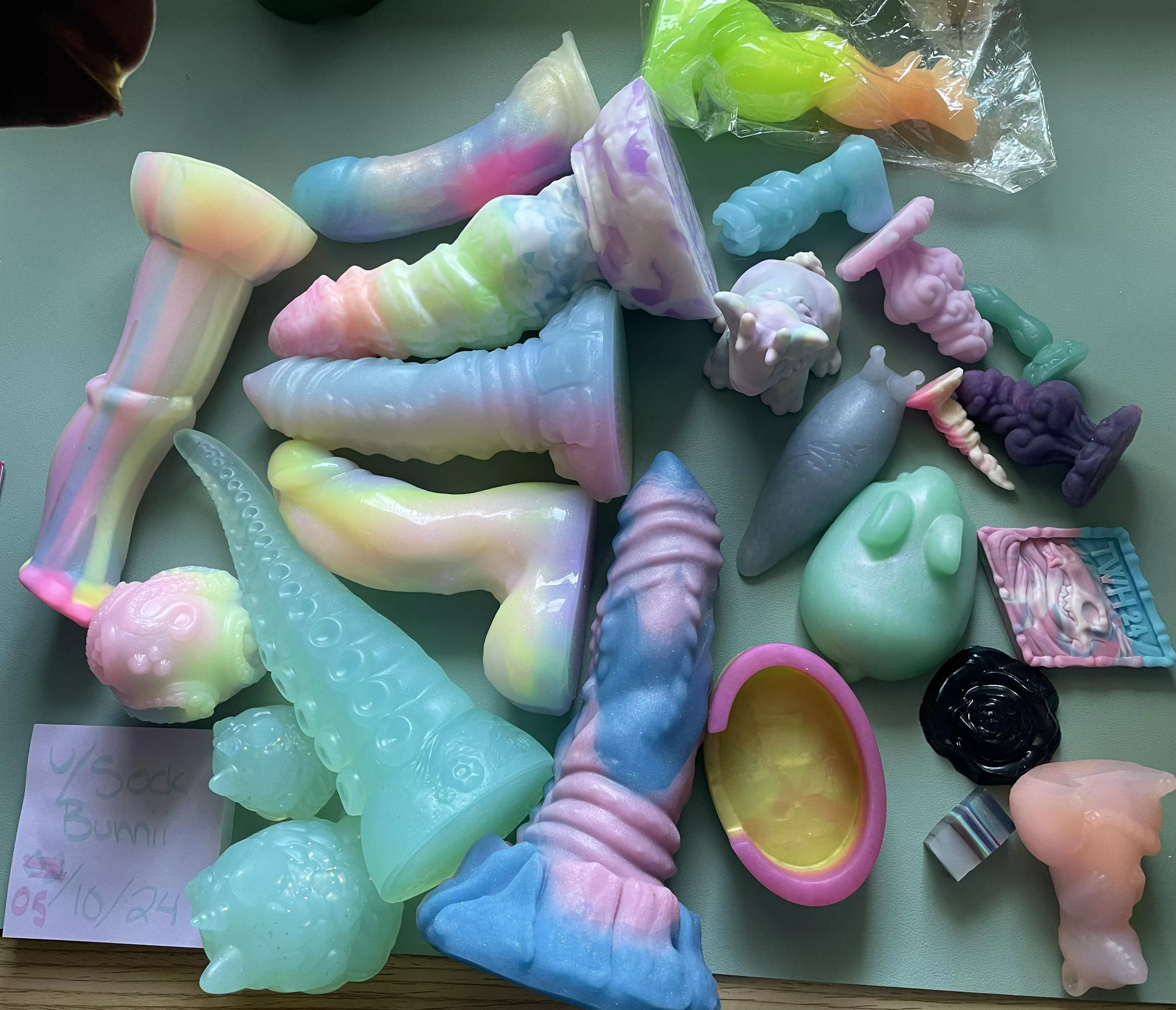 WTS - Dongs and Squish  posted by SockBunnii