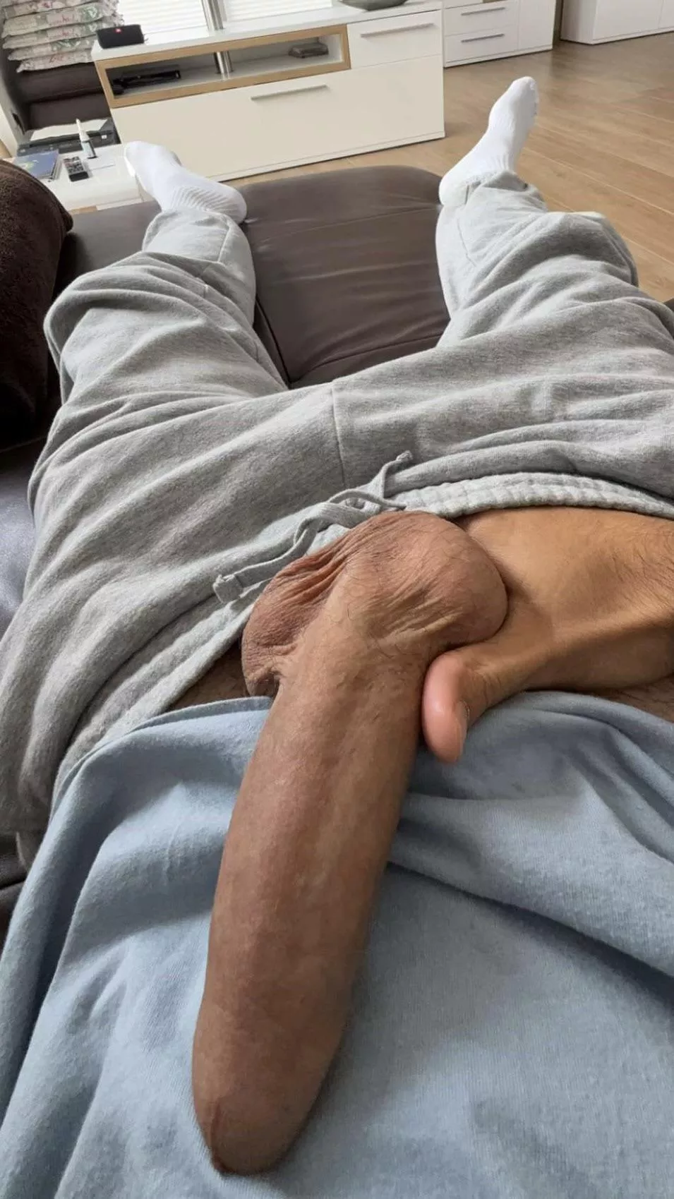 25 german dom cock. Im bi. What u think? posted by German_tool