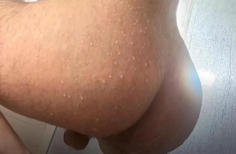 (32) whatcha think?  by notgonnahappen08