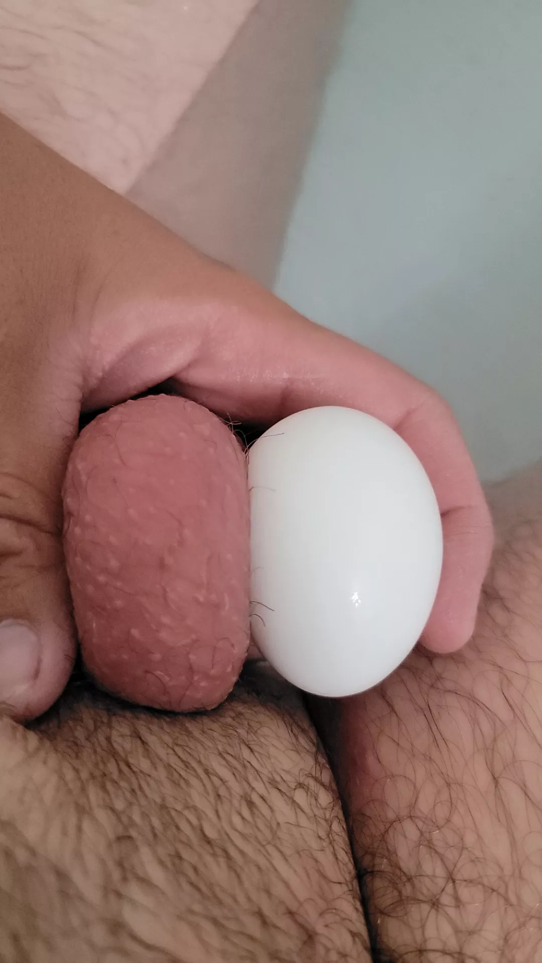 [39] Big Balls posted by Away_Budget_770