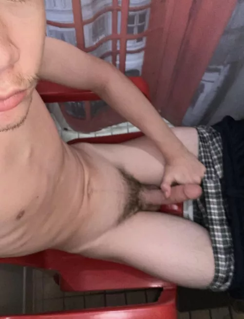 Bottoms hmu with pic for snap  by Only-District-8491