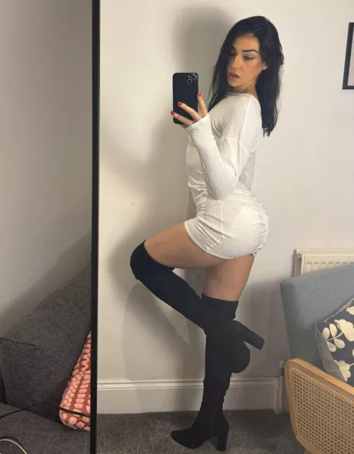 Good morning boss! by wild_melody