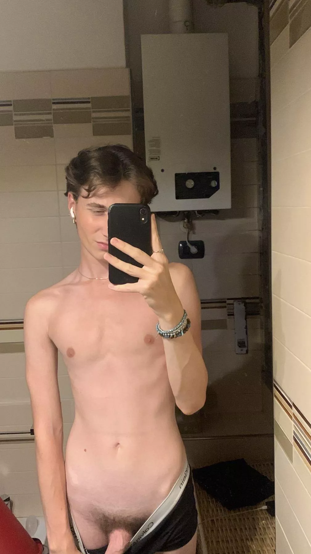 Gotta cum before sleeping doctor says.. posted by gabritwink18