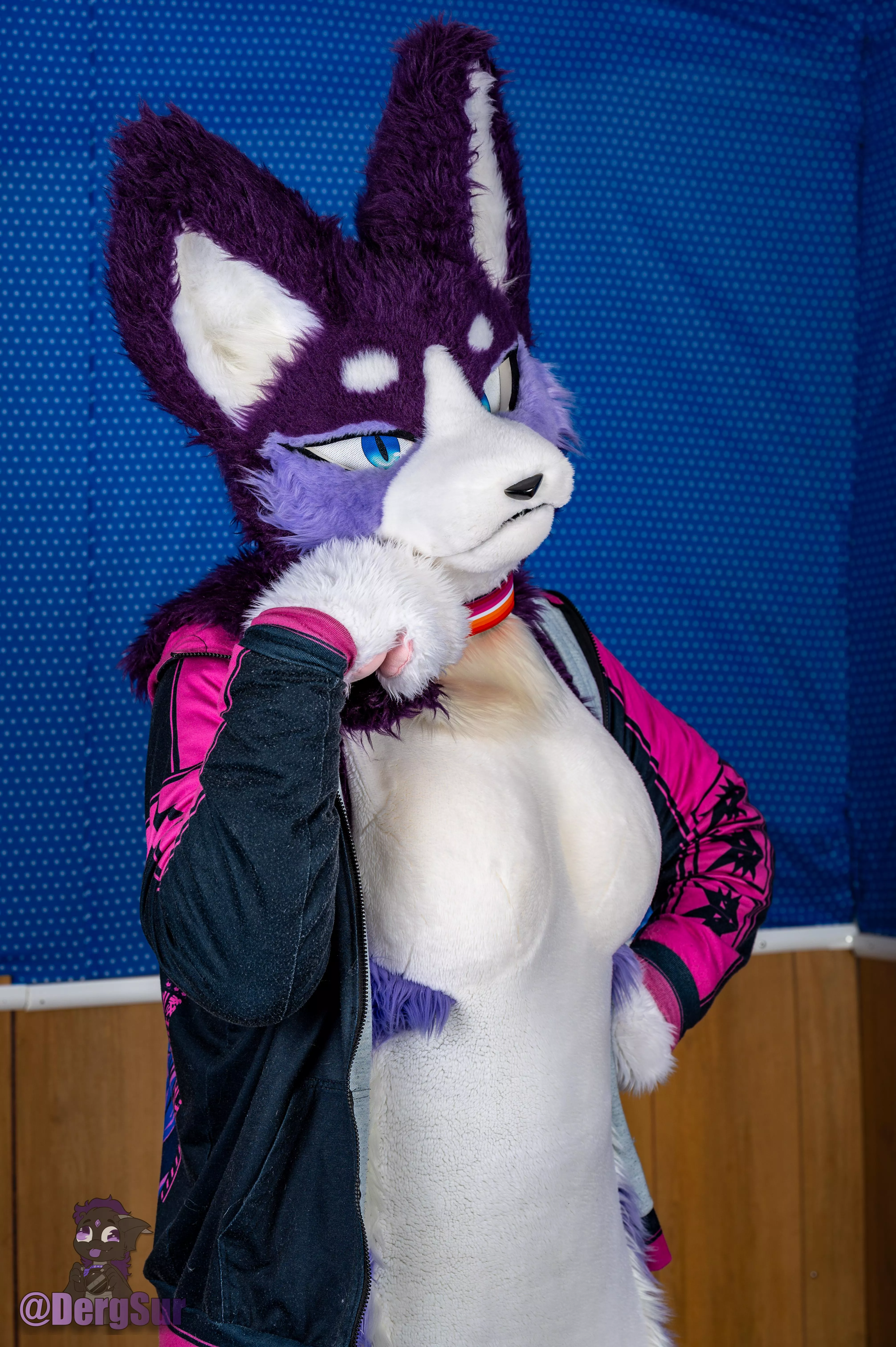 Hmm...? You have something to say, girl? posted by PreyingShark