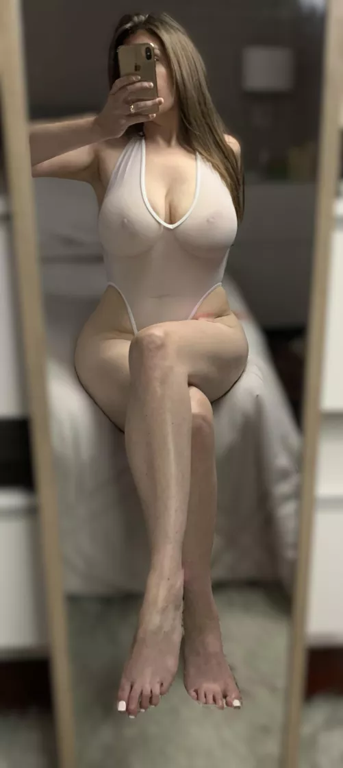 i wonder if it's even more sheer when wet by xxxHolliDayxxx