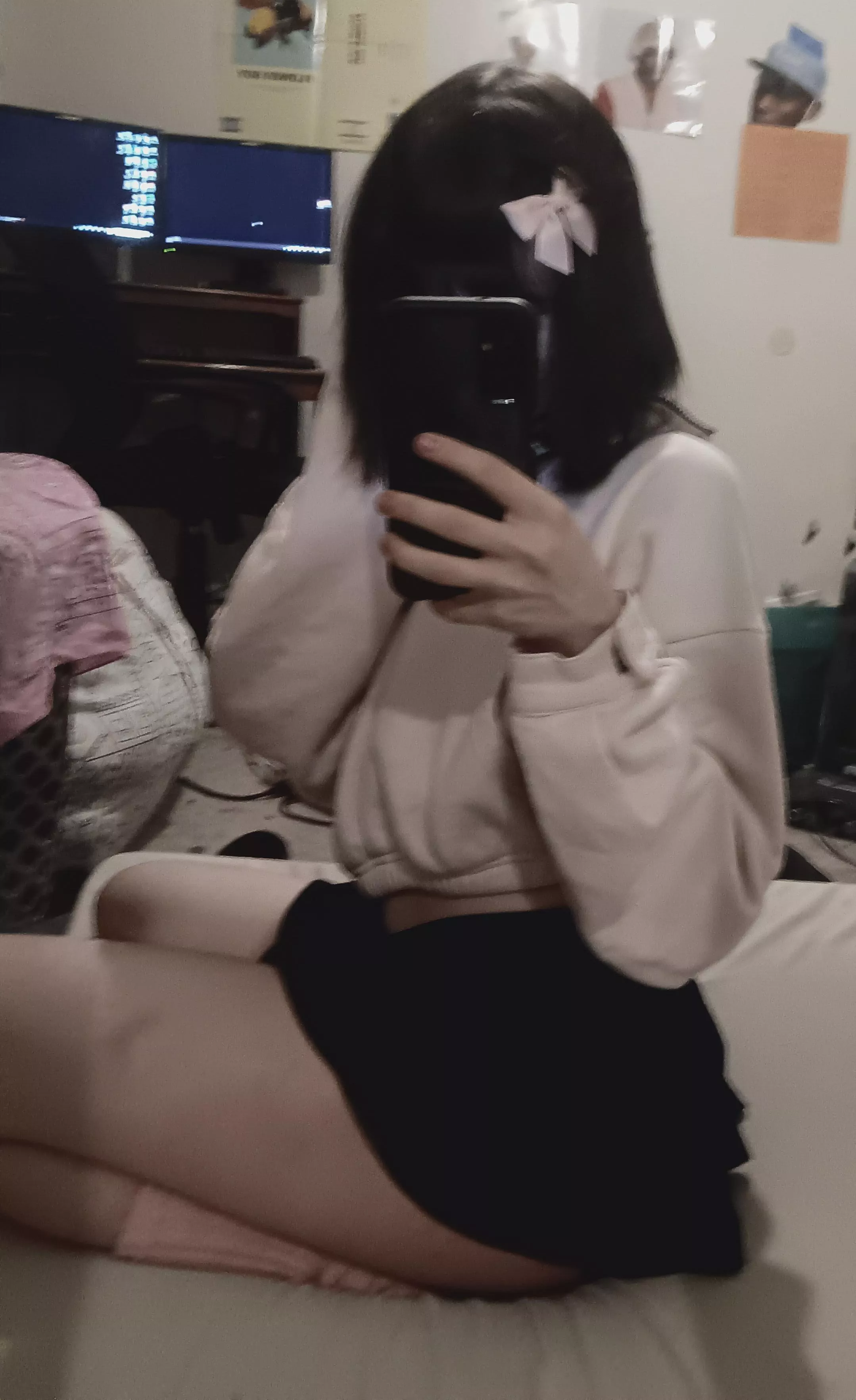 my dad walked in right after i took this 😶 posted by candeekitten