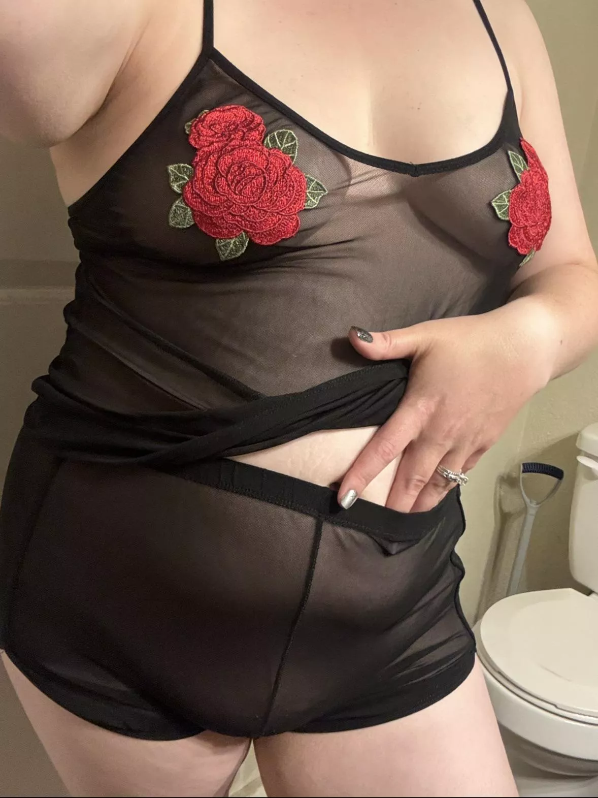 Peek a Boo / 31 posted by jennifersbody206