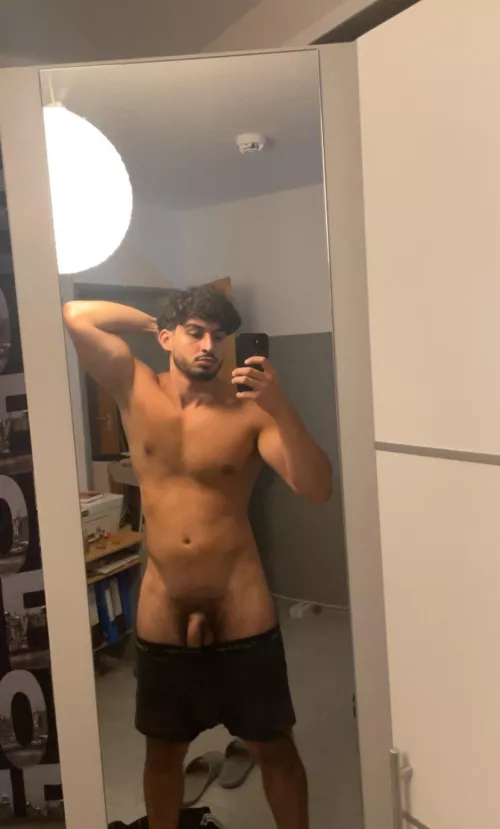 Wanna take it off ? by DistributionPlane329