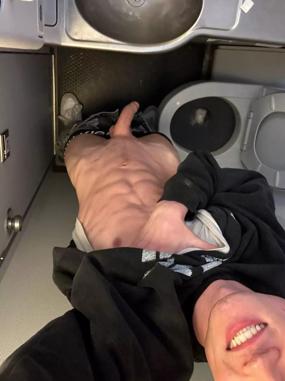 was there sex on the plane? posted by lumpishSpheroid