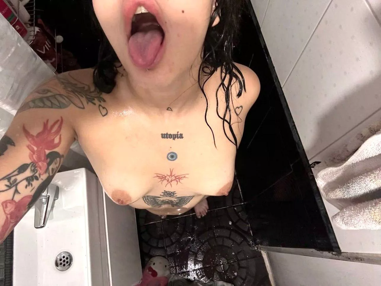 wishing we were showering together  posted by Lolaaqt