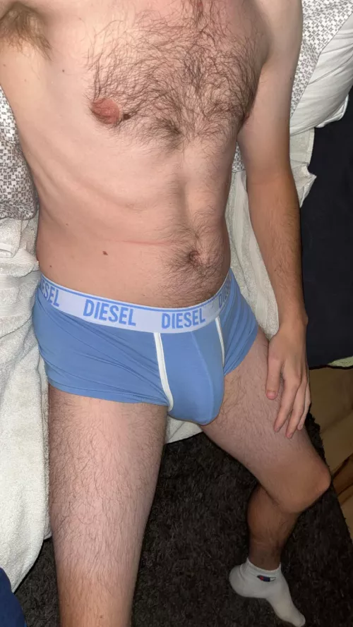 29 Canada, dms encouraged :) by johnny198787