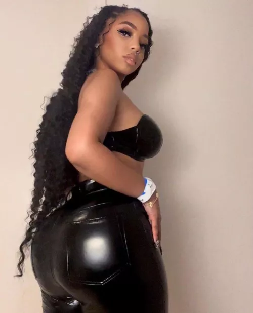 CHLOE BAILEY. by Careless-Cycle-5330