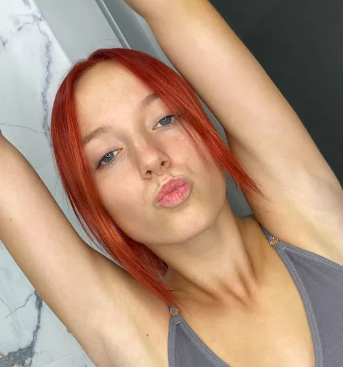 Daddy asked me to shave his armpits so he could enjoy them by GlowingSoull