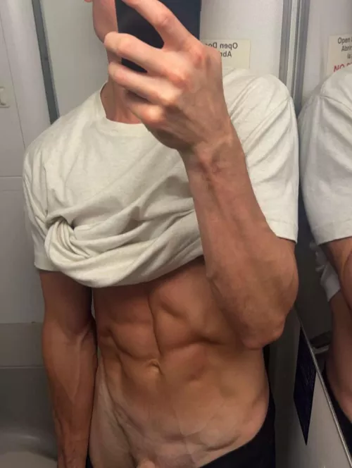 If you see me on your plane today, come say hi by Longleanandhandsome