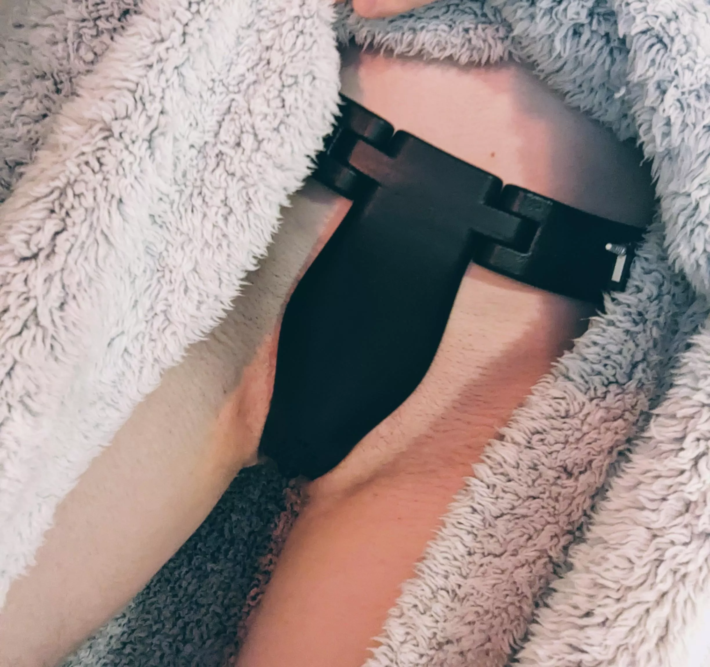 Just spent an hour going down on my girlfriend. Nothing makes the horny worse when you're belted 🔒🥵 posted by ChastityQueer