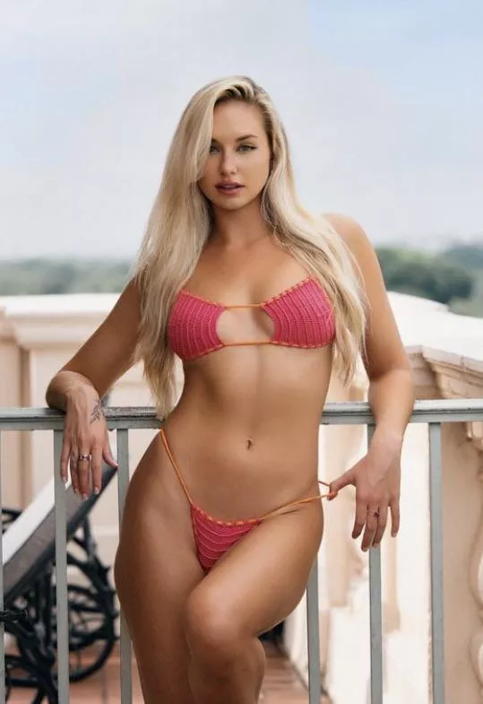 Taylor G. posted by Rubyjanetheslut