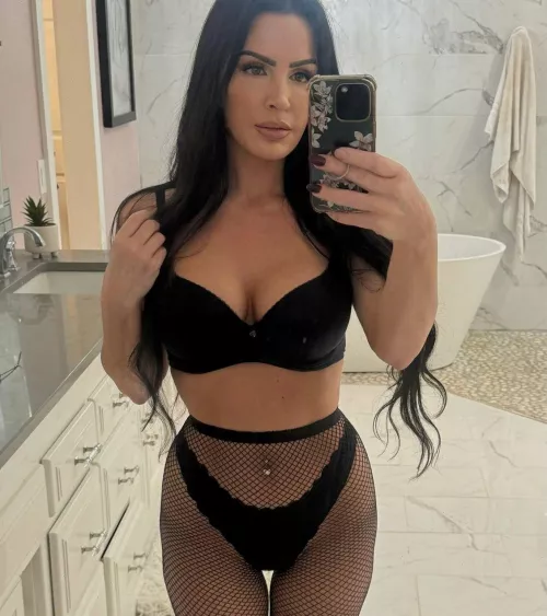 you think this style of pantyhose is way better than others? 41F by Sweet_babyLove0