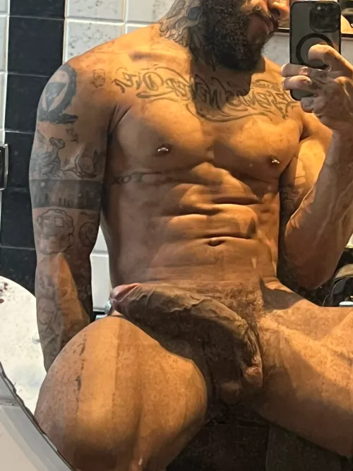 25 looking for smooth cute bottoms to serve my big dick an sjojo1001  by Ok_Violinist_4029