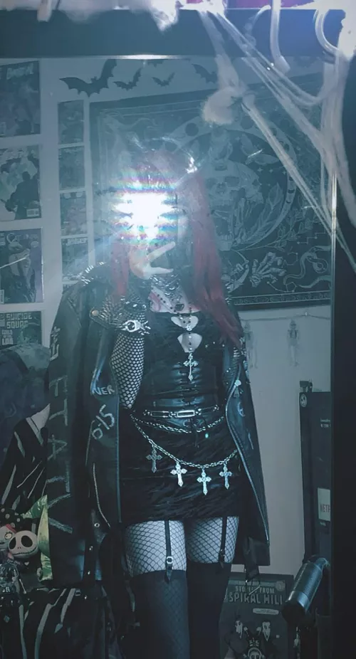 After the concert, I want to be your plaything for a while by LivingDeadGothh