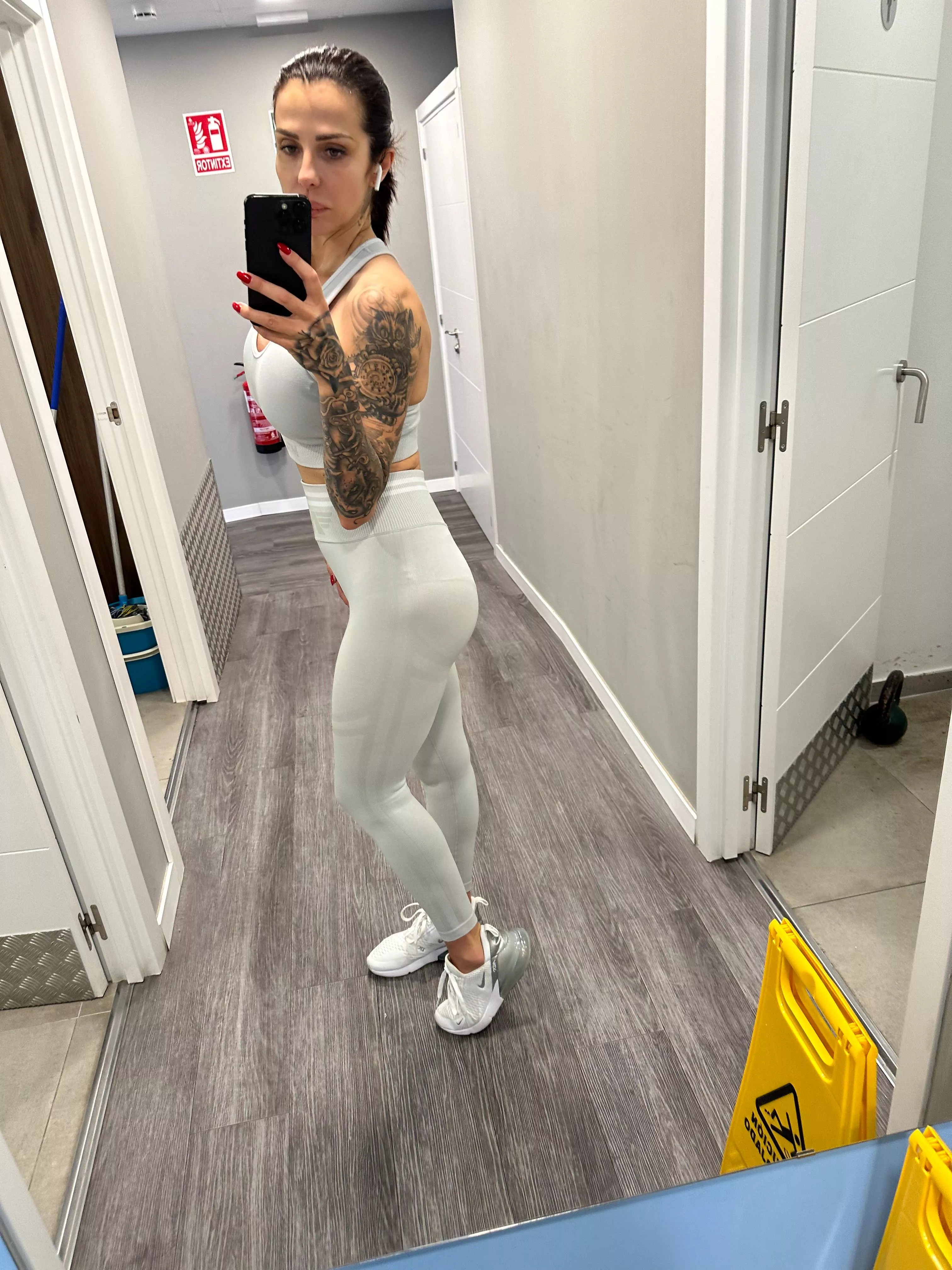 Checking the gains  posted by Miss-Jade-Fox