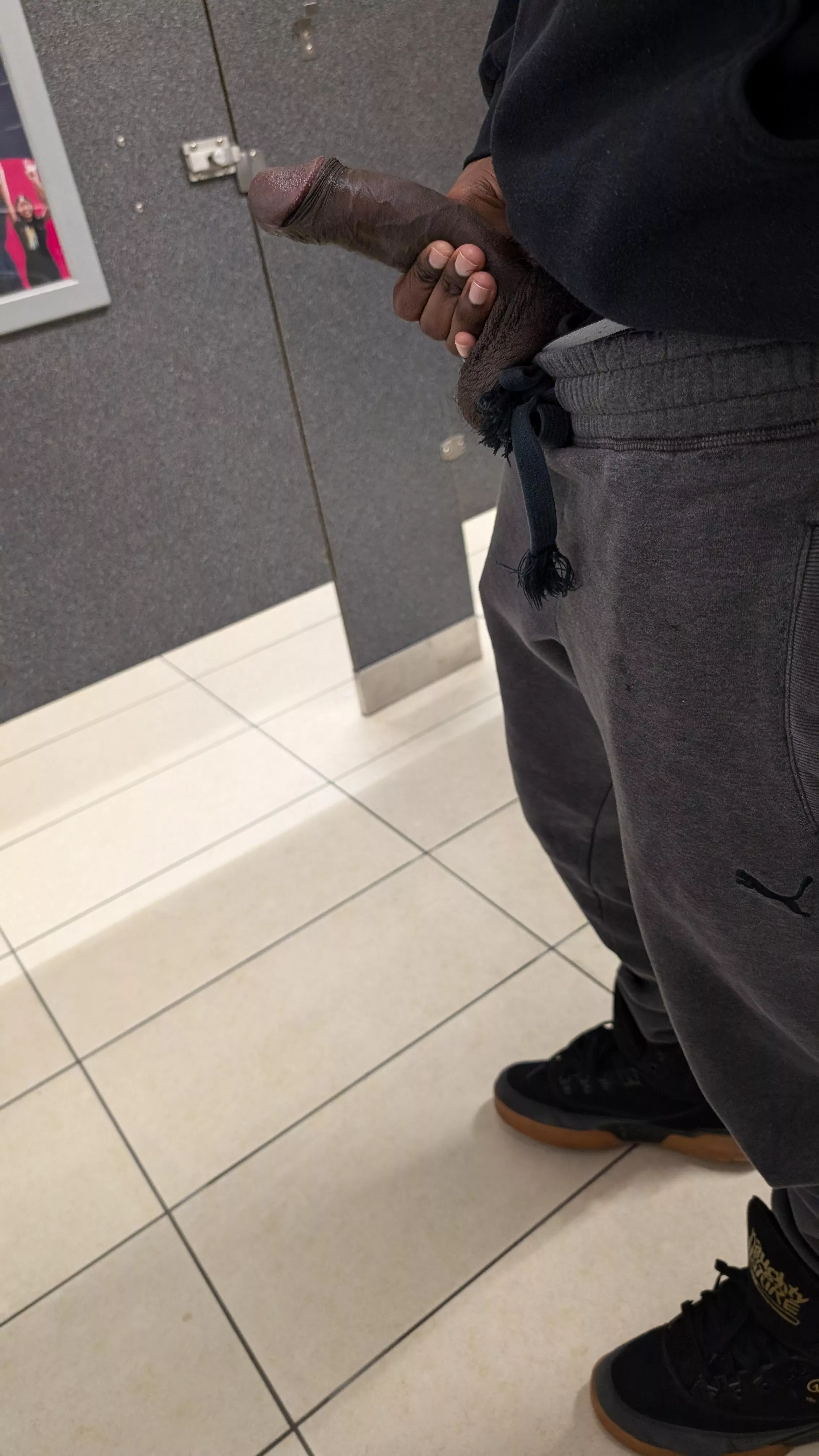 Feelin pent up between classes could use some holes  posted by yxng_bull3