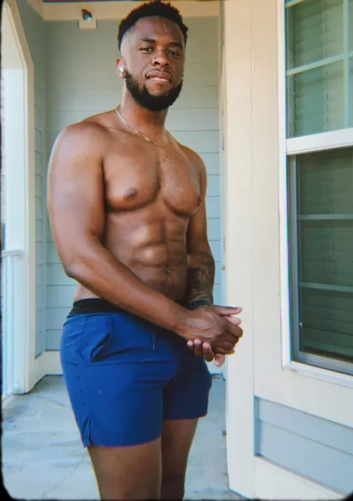 First time in a while I felt confident in how I look ☺️ by Elekid-