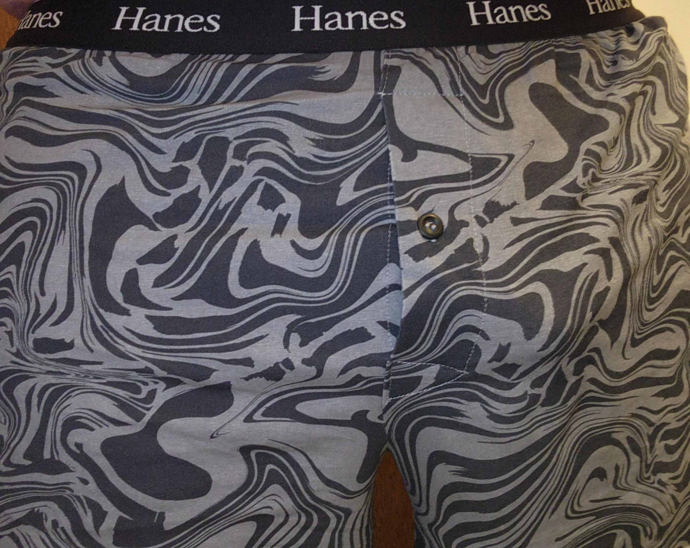 Hypnotizing Hanes posted by SMDBZ25