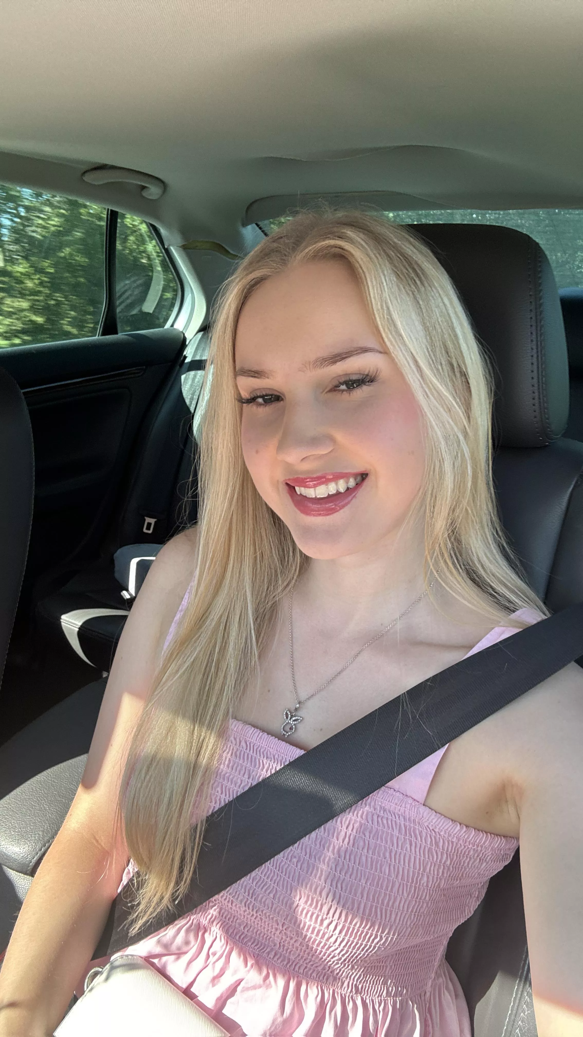 I hope my smile make your day better posted by kiaralhillxo