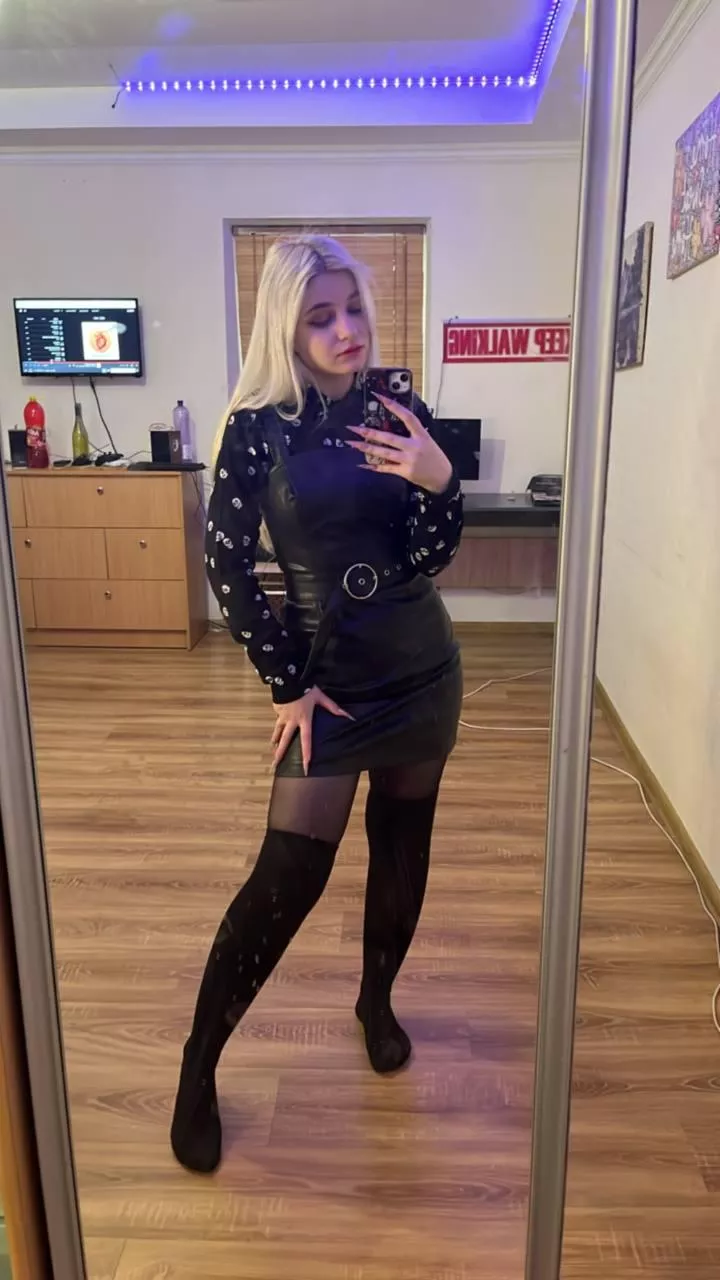 I shine even when I leave the house posted by shaylabeexo