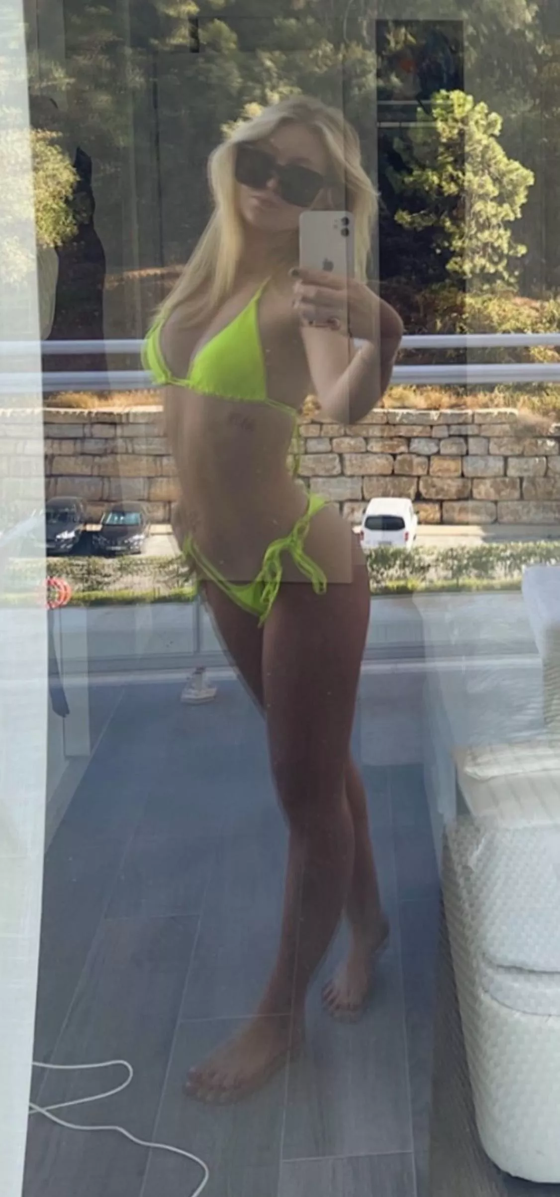 I want summer back 😭 posted by swe_wannabe-hotwife