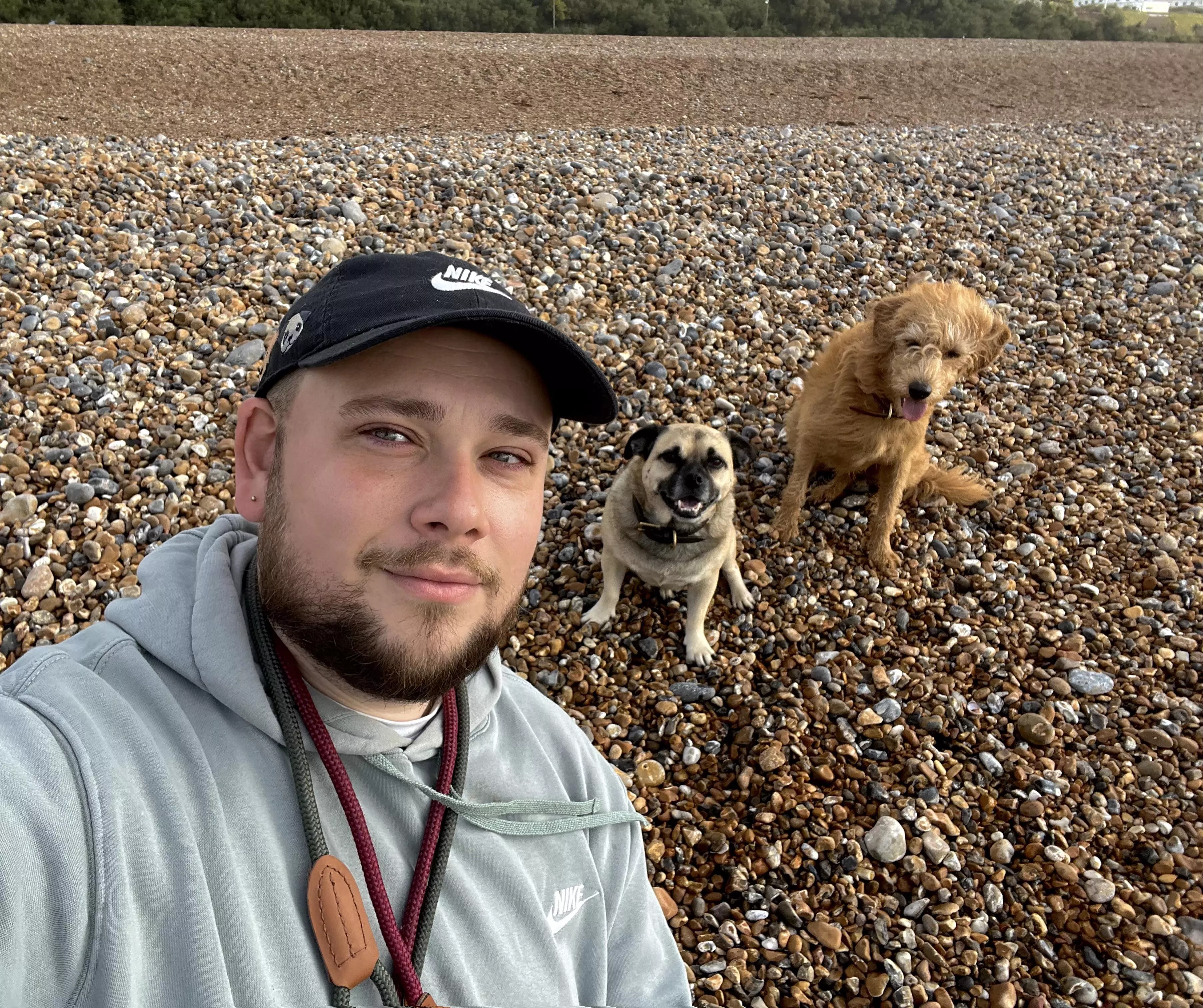 I’m 30 today! Spent the morning with my best friends at the beach 🌊  posted by heart_nerd1