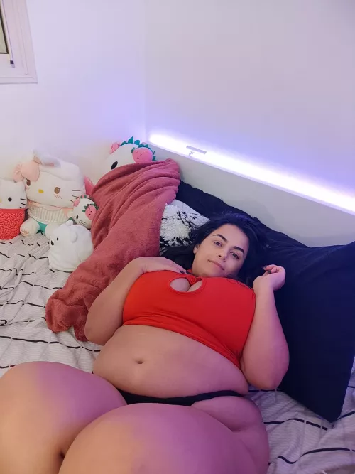 I'm not sure what's getting fatter my belly or my ass 😳🐽 by St3phlynnnxx