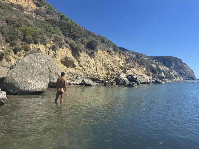 Needed some vitamin D 🤭 by funinthesuncz